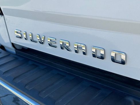 Used 2018 Chevrolet Silverado 1500 LT w/ All Star Edition image 10