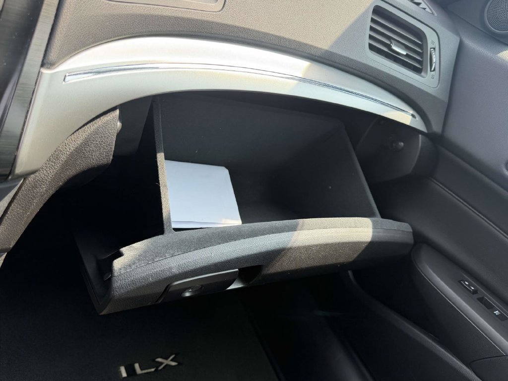 Used 2021 Acura ILX FWD image 32