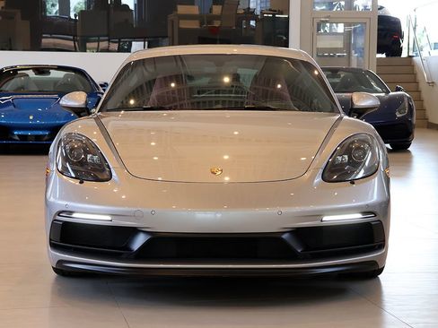 Used 2021 Porsche 718 Cayman GTS RWD image 13