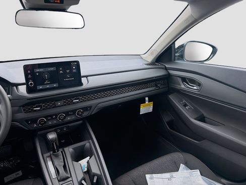 New 2026 Honda Accord SE image 18