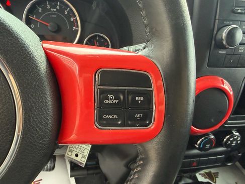 Used 2015 Jeep Wrangler Sport w/ Quick Order Package 23S AWD/4WD image 23