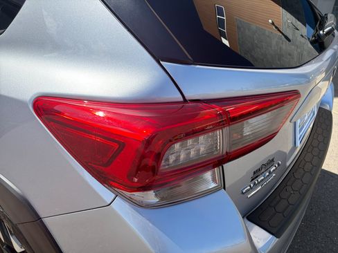 Used 2020 Subaru Crosstrek 2.0i Premium AWD/4WD image 16