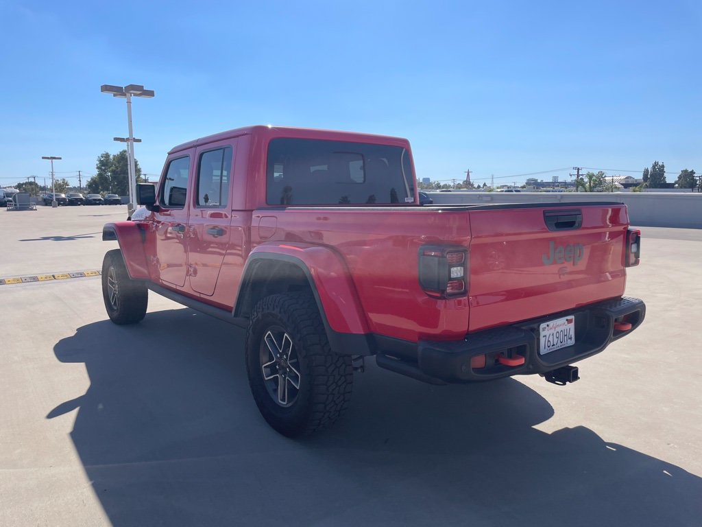 Used 2025 Jeep Gladiator Mojave AWD/4WD image 4