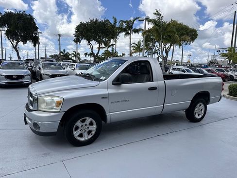 Used 2007 Dodge Ram 1500 Truck SLT RWD image 10