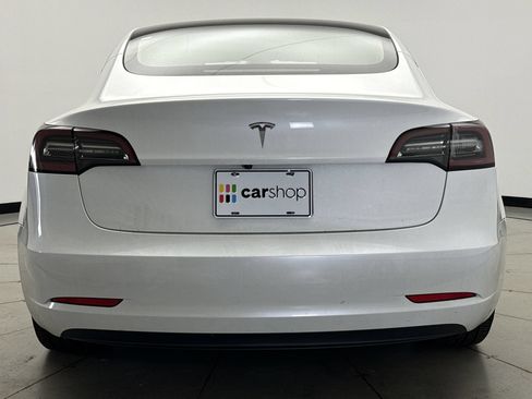 Used 2023 Tesla Model 3 Standard Range RWD image 4