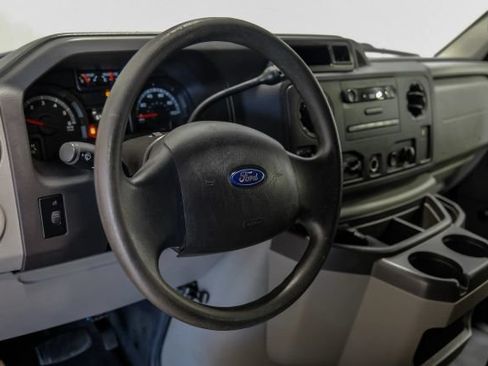 Used 2012 Ford E-250 and Econoline 250 RWD image 22
