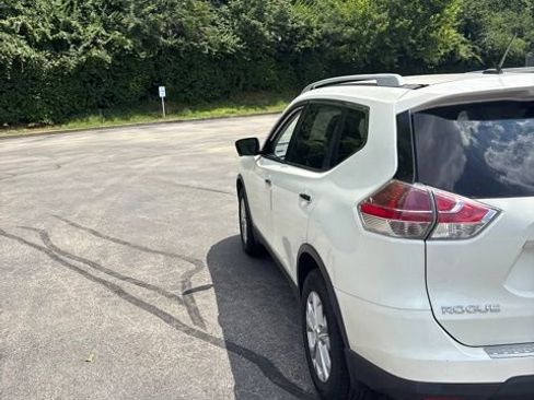 Used 2016 Nissan Rogue SL w/ SL Premium Package AWD/4WD image 7