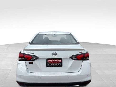New 2025 Nissan Versa SR image 3