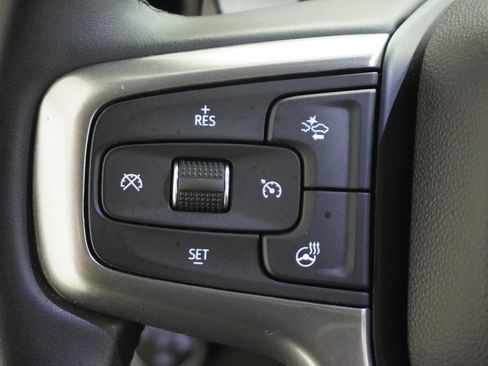 Used 2024 Chevrolet Silverado 1500 LTZ image 18