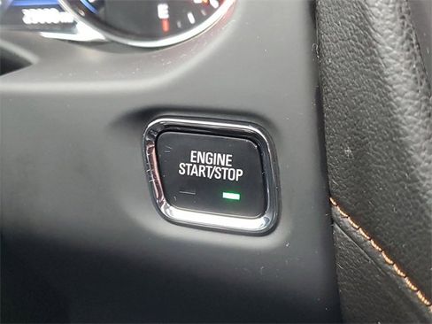 Used 2023 GMC Acadia AT4 w/ Technology Package image 25