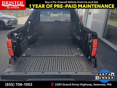 Used 2025 Toyota Tacoma Trailhunter image 36