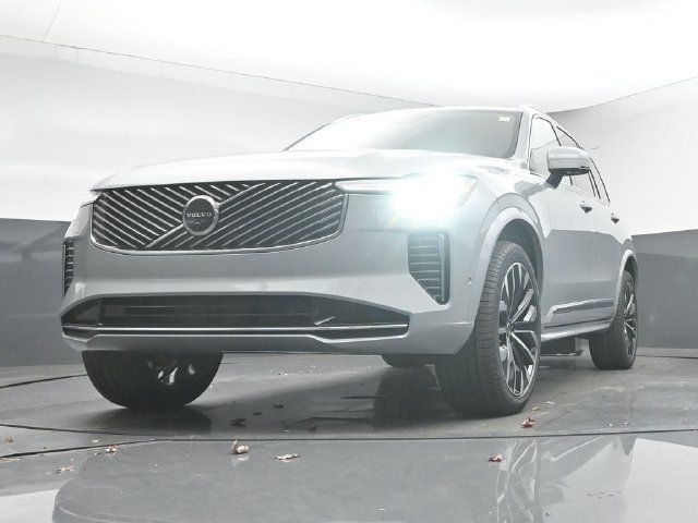 New 2026 Volvo XC90 B6 Plus w/ Protection Package Premier AWD/4WD image 40