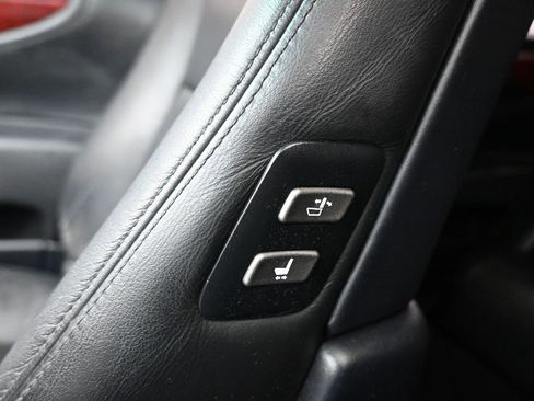 Used 2011 Lexus LS 460 L w/ Luxury Pkg image 28