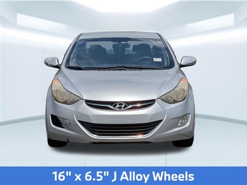 Used 2013 Hyundai Elantra GLS w/ Preferred Pkg FWD image 12