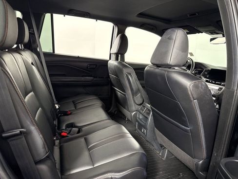 Used 2022 Honda Passport TrailSport image 19