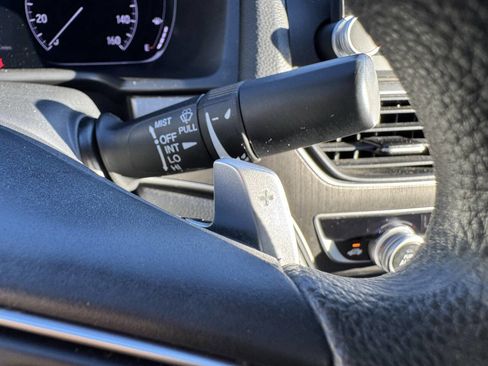 Used 2020 Honda Accord Base 4dr Sedan image 43