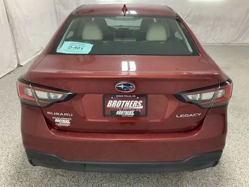 Used 2023 Subaru Legacy Limited image 7