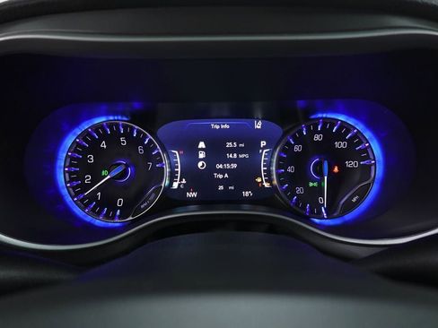New 2026 Chrysler Pacifica Select w/ S Appearance Package FWD image 17