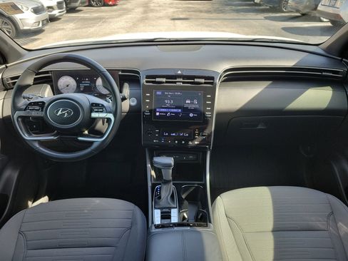 Used 2022 Hyundai Santa Cruz SEL Premium w/ Cargo Package AWD/4WD image 17