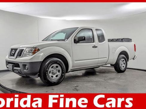 Used 2019 Nissan Frontier S image 1