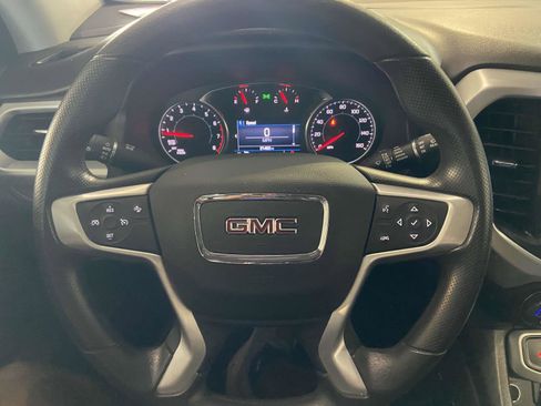 Used 2023 GMC Acadia SLE image 21