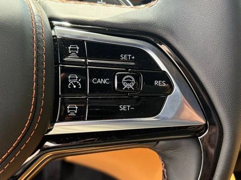 New 2026 Jeep Grand Cherokee L Summit AWD/4WD image 19
