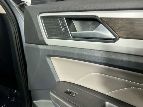 Used 2022 Volkswagen Atlas SE image 30