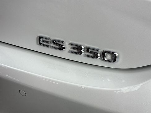 Used 2023 Lexus ES 350 w/ Premium Package FWD image 15