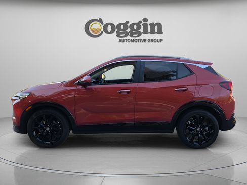 Used 2024 Buick Encore GX Sport Touring w/ Experience Buick Package FWD image 2
