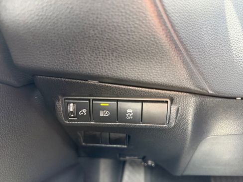 New 2026 Toyota Corolla Cross LE FWD image 22