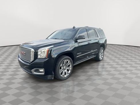 Used 2016 GMC Yukon Denali w/ Open Road Package image 4