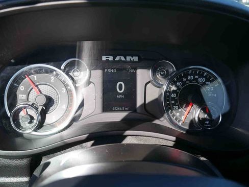 Certified 2024 RAM 3500 Big Horn image 42