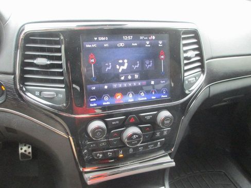 Used 2019 Jeep Grand Cherokee High Altitude image 25