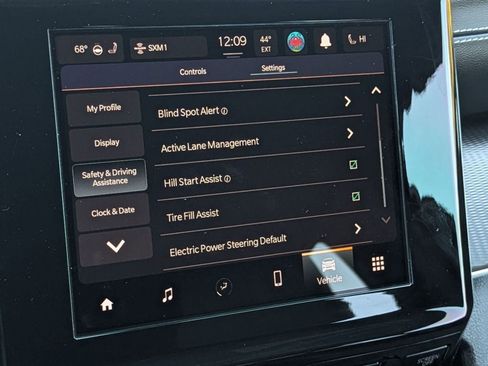 Used 2023 Jeep Grand Cherokee Altitude image 34