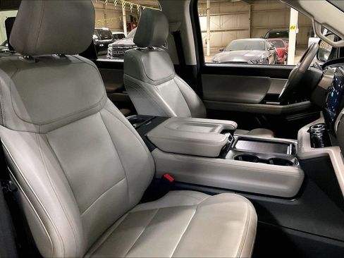 Certified 2025 Ford Expedition Max Active image 7