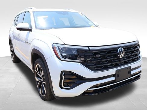 Used 2024 Volkswagen Atlas SEL Premium R-Line AWD/4WD image 11