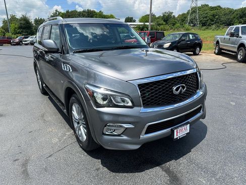 Used 2017 INFINITI QX80 4WD w/ Driver Assistance Package image 6