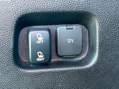 Used 2024 Ford Edge SEL AWD/4WD image 20