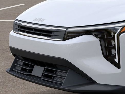 New 2026 Kia K4 LXS image 31