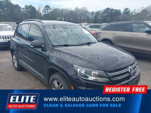 Used 2017 Volkswagen Tiguan S image 1