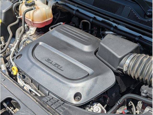 Used 2023 Chrysler Voyager LX FWD image 80