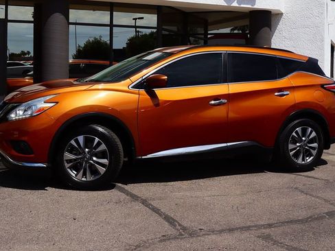 Used 2017 Nissan Murano SV FWD image 4