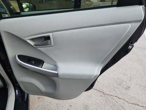 Used 2014 Toyota Prius Three image 27