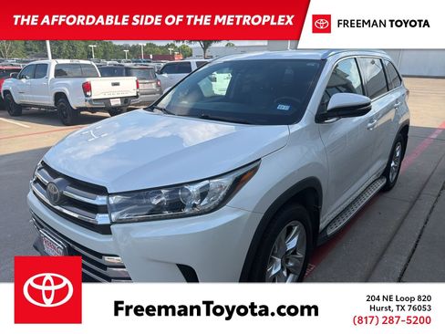 Used 2019 Toyota Highlander Limited FWD image 1