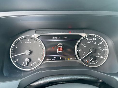 Used 2024 Nissan Pathfinder S w/ Cargo Package AWD/4WD image 12