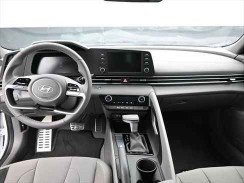 New 2025 Hyundai Elantra Sport image 83