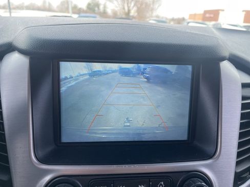 Used 2019 GMC Yukon XL SLT image 20