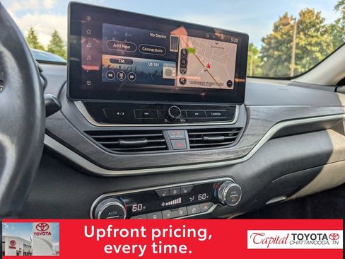 Used 2025 Nissan Altima 2.5 SL AWD/4WD image 18