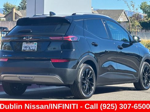 Used 2023 Chevrolet Bolt EUV LT FWD image 4