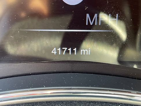 Used 2021 Jeep Grand Cherokee Laredo X image 14